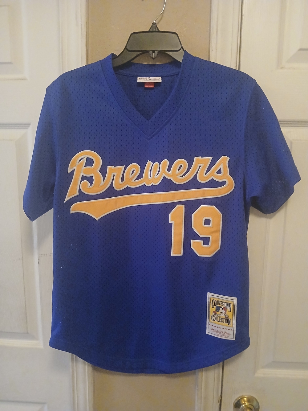 Men's Mitchell & Ness Blue Brewers Jersey Batting Practice "1991 ROBIN YOUNT"